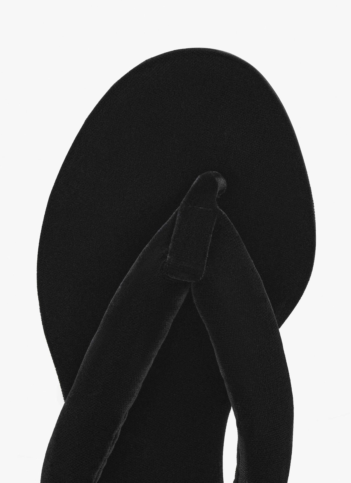 HEEL THONG MULES IN VELVET ALAÏA BLACK HEEL THONG MULES IN VELVET